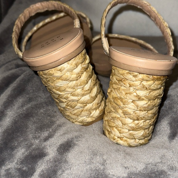 Straw Boho Strappy Sandals Wedges Heels - Picture 3 of 5